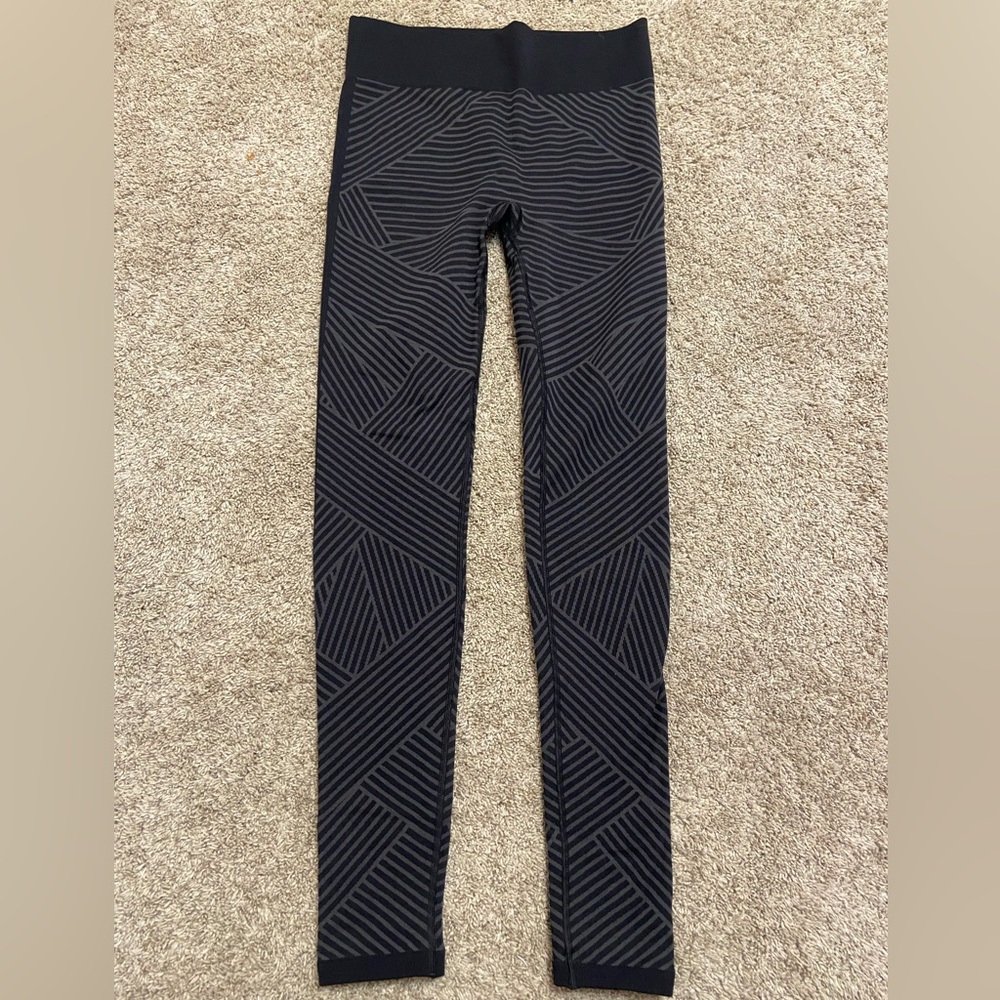 Ivivva by Lululemon striped leggings, girls 14